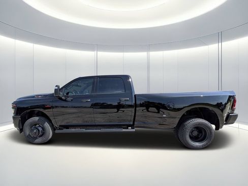 New 2026 RAM 3500 Tradesman AWD/4WD image 7