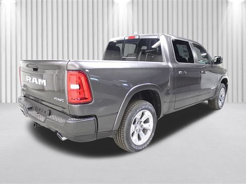 New 2026 RAM 1500 4x4 Crew Cab image 3