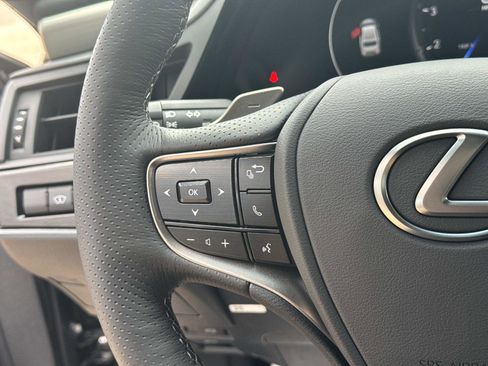 New 2025 Lexus ES 350 F Sport image 29