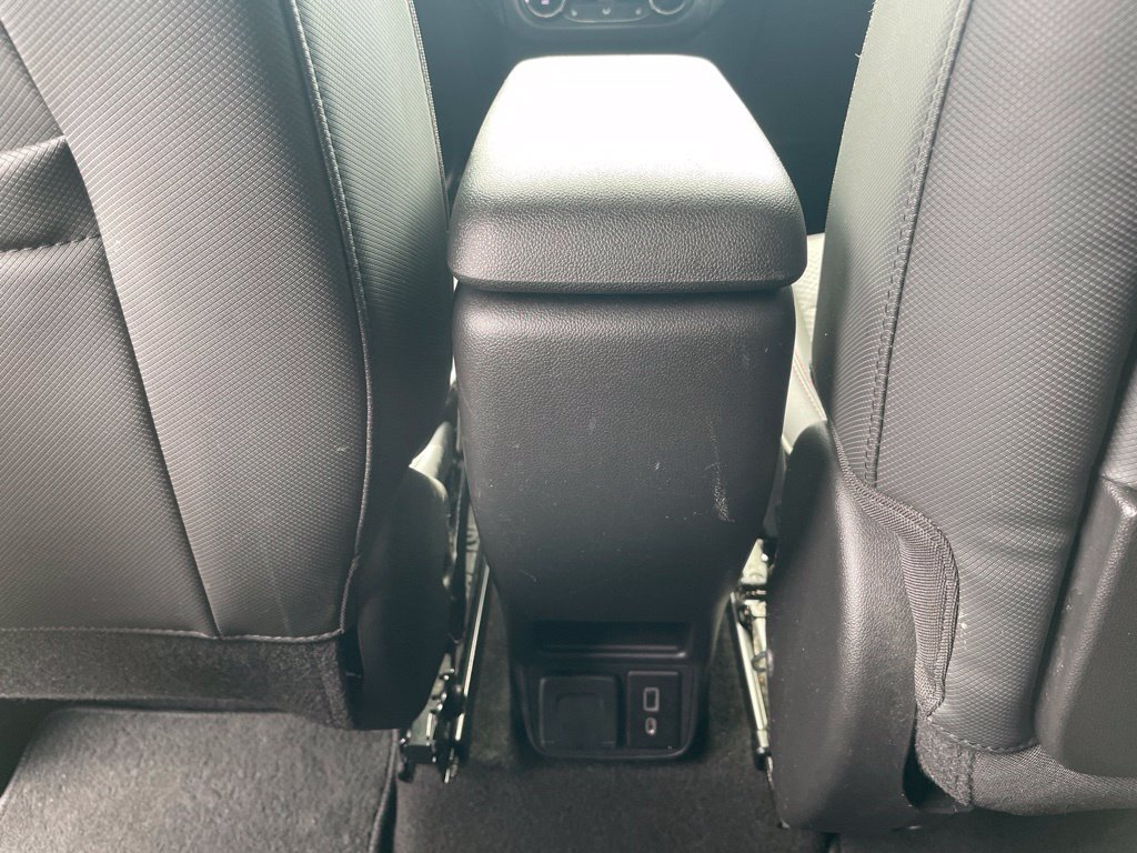 Used 2023 Chevrolet TrailBlazer RS w/ Sun and Liftgate Package FWD image 33
