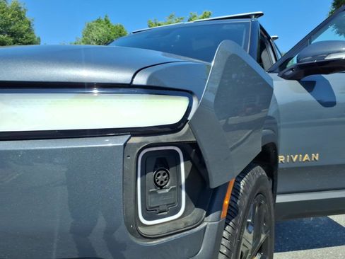 Used 2022 Rivian R1T Adventure AWD/4WD image 33