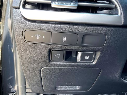 Used 2025 Hyundai Palisade SEL image 32