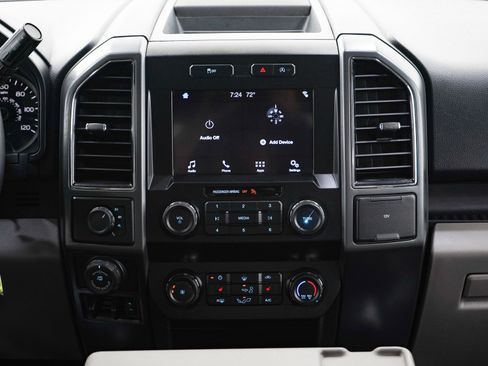 Used 2019 Ford F150 XLT w/ Equipment Group 302A Luxury AWD/4WD image 19