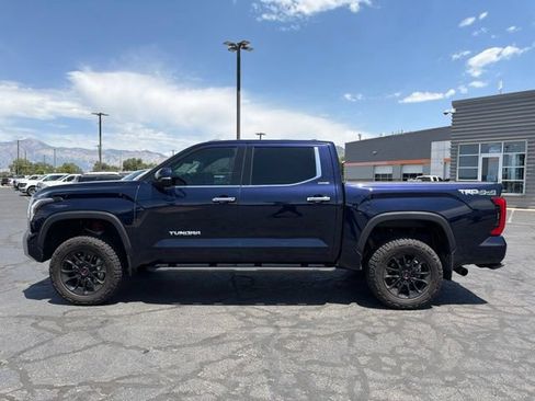 Used 2023 Toyota Tundra Limited w/ TRD Off-Road Package AWD/4WD image 15