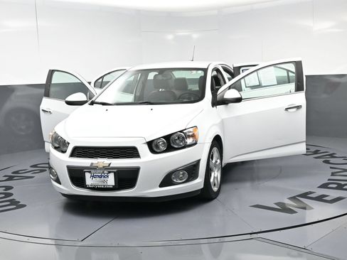 Used 2015 Chevrolet Sonic LTZ FWD image 23