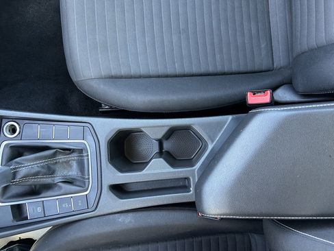 Used 2023 Volkswagen Jetta S image 28