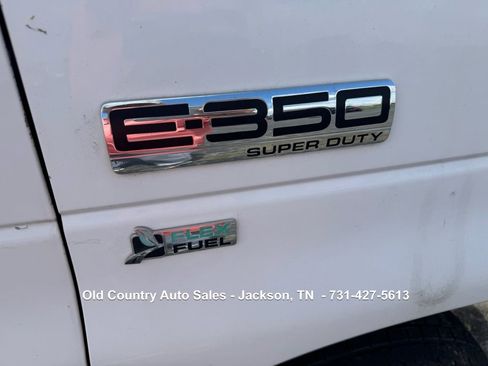 Used 2012 Ford E-150 and Econoline 150 RWD image 4