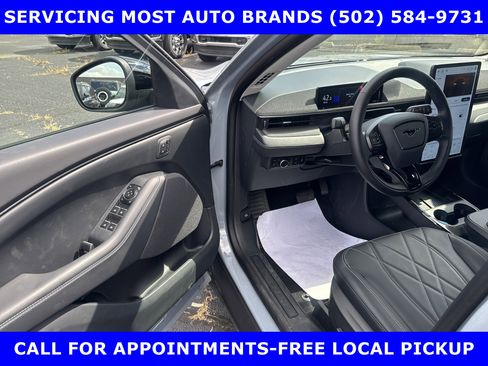 Certified 2024 Ford Mustang Mach-E Select w/ Comfort Package Lite image 11