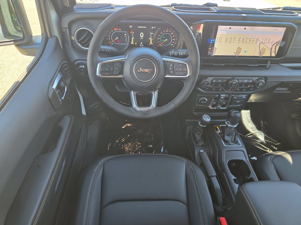 New 2027 Jeep Wrangler Unlimited Sahara AWD/4WD image 29
