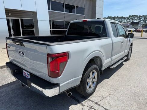 Used 2024 Ford F150 XLT w/ Mobile Office Package RWD image 3