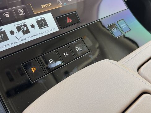 New 2027 INFINITI QX80 Luxe RWD image 16