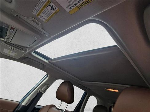 Used 2019 Subaru Forester Touring image 14