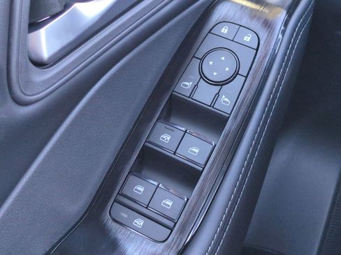 Used 2026 Nissan Rogue SV FWD image 22