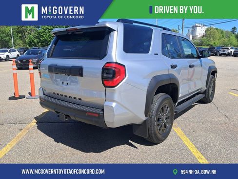 Used 2026 Toyota 4Runner SR5 AWD/4WD image 3