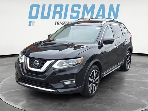 Used 2018 Nissan Rogue SL w/ Premium Package image 2