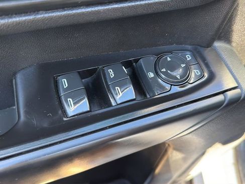 Used 2020 Chevrolet Silverado 3500 LT image 21