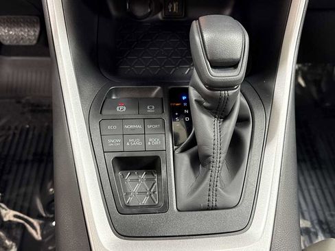 New 2025 Toyota RAV4 XLE image 22