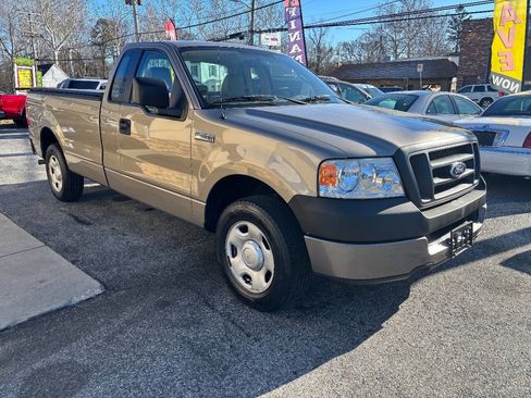 Used 2005 Ford F150 XL image 4
