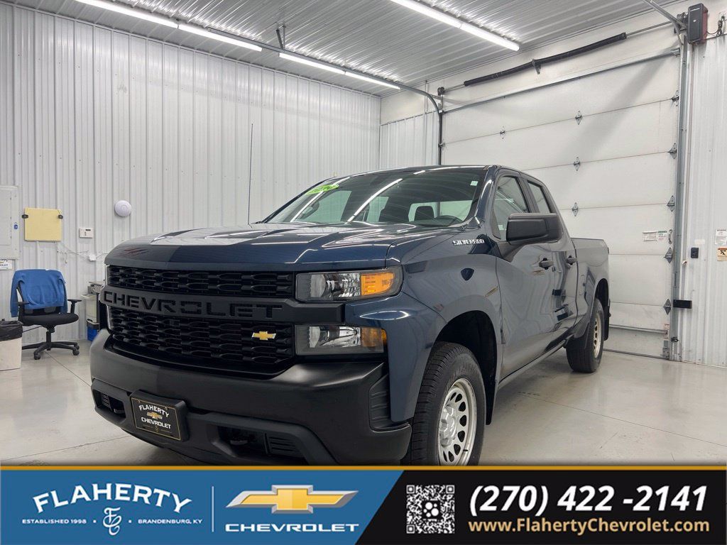 Used 2020 Chevrolet Silverado 1500 W/T w/ Trailering Package AWD/4WD image 6