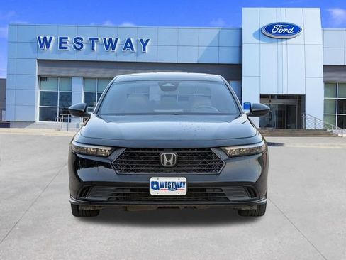 Used 2023 Honda Accord Sport image 7