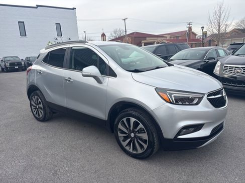 Used 2017 Buick Encore Essence image 6