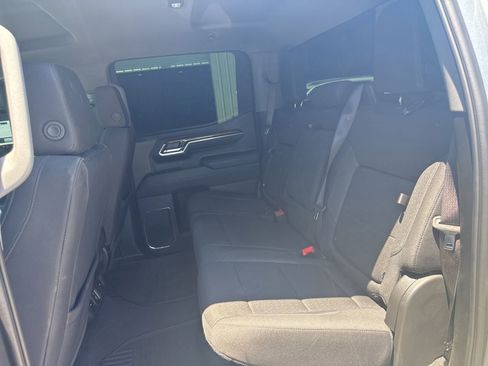 Used 2024 GMC Sierra 1500 Elevation RWD image 7