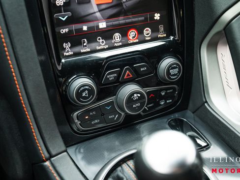 Used 2016 Dodge Viper SRT-10 w/ TA 1.0 Package RWD image 25