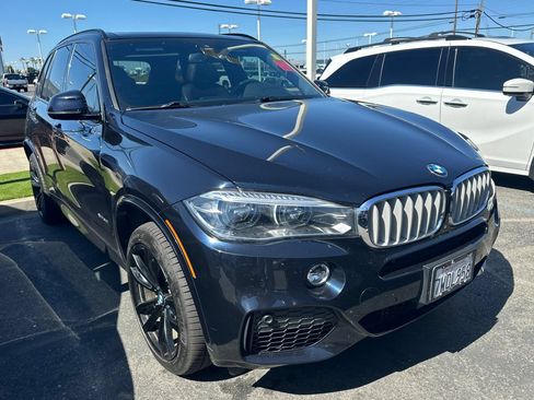 Used 2017 BMW X5 xDrive50i AWD/4WD image 2