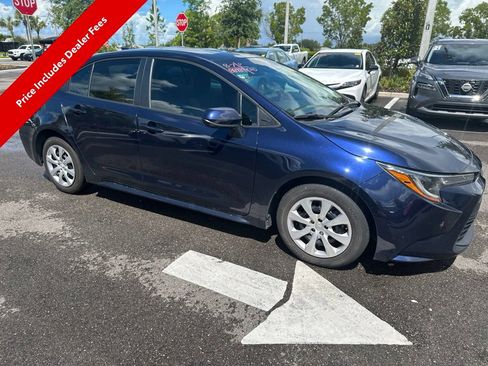 Used 2024 Toyota Corolla LE FWD image 3