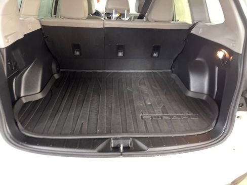 Used 2017 Subaru Forester 2.5i Limited image 24