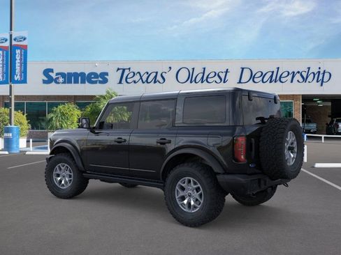 New 2025 Ford Bronco Badlands image 4