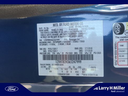 Used 2006 Ford Mustang GT Premium image 25