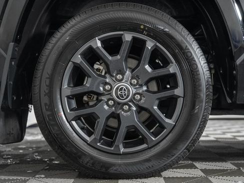 Used 2023 Toyota Tundra Platinum image 22