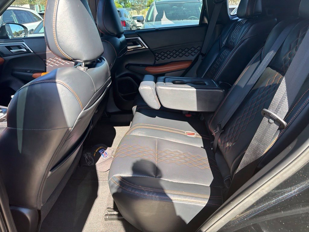 Used 2022 Mitsubishi Outlander SEL FWD image 33