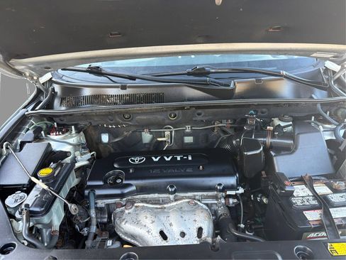 Used 2006 Toyota RAV4 4WD image 24