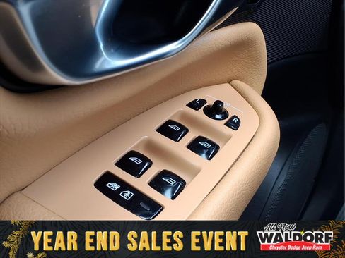 Used 2019 Volvo XC90 T6 Momentum w/ Advanced Package image 21