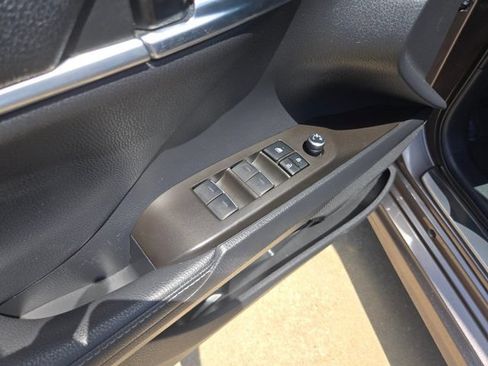 Used 2022 Toyota Camry XSE w/ Cold Weather Package FWD image 14
