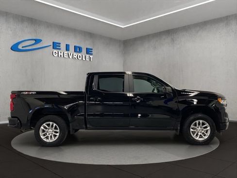 Used 2025 Chevrolet Silverado 1500 RST AWD/4WD image 15
