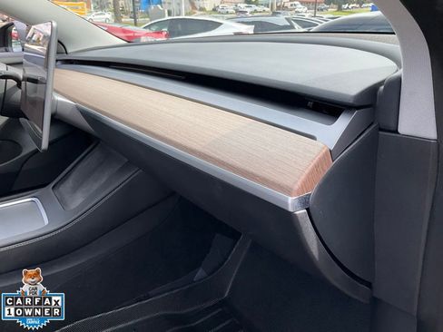 Used 2023 Tesla Model 3 Standard Range image 69