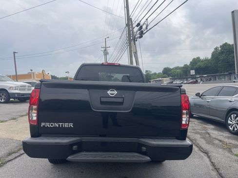 Used 2021 Nissan Frontier S RWD image 4