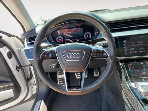 Used 2023 Audi S8 w/ S8 Comfort Plus Package AWD/4WD image 14