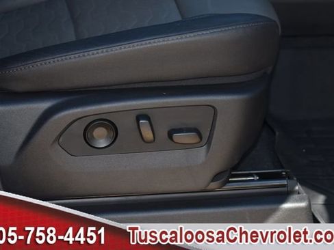 Used 2023 Chevrolet Silverado 1500 ZR2 w/ Technology Package image 27