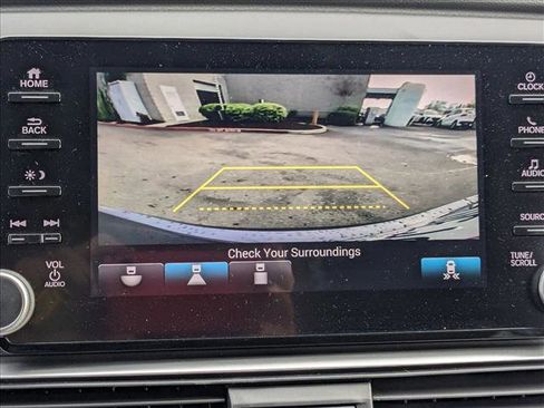 Used 2019 Honda Accord EX-L image 11