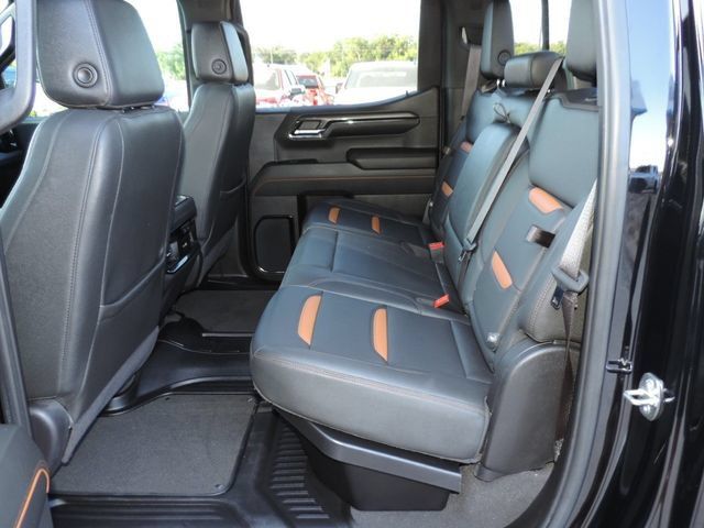 Used 2024 GMC Sierra 1500 AT4 w/ Technology Package AWD/4WD image 23