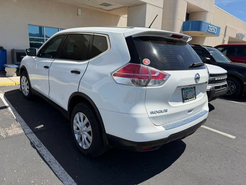 Used 2016 Nissan Rogue S FWD image 5