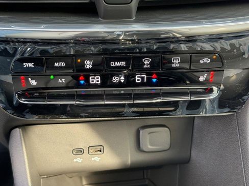 New 2026 Buick Encore GX Avenir w/ Avenir Technology Package image 20