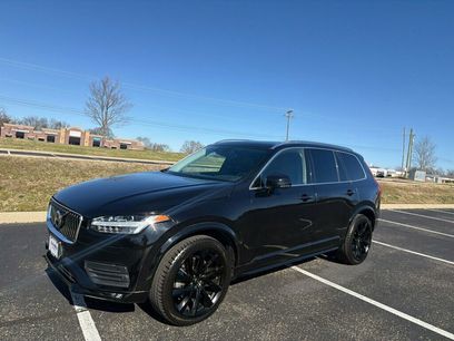 Used 2020 Volvo XC90 T6 Momentum w/ Protection Package