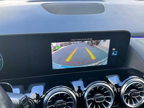 Used 2023 Mercedes-Benz GLA 250 GLA 250 image 27