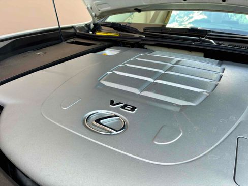Used 2014 Lexus LS 460 AWD w/ Comfort Package image 61