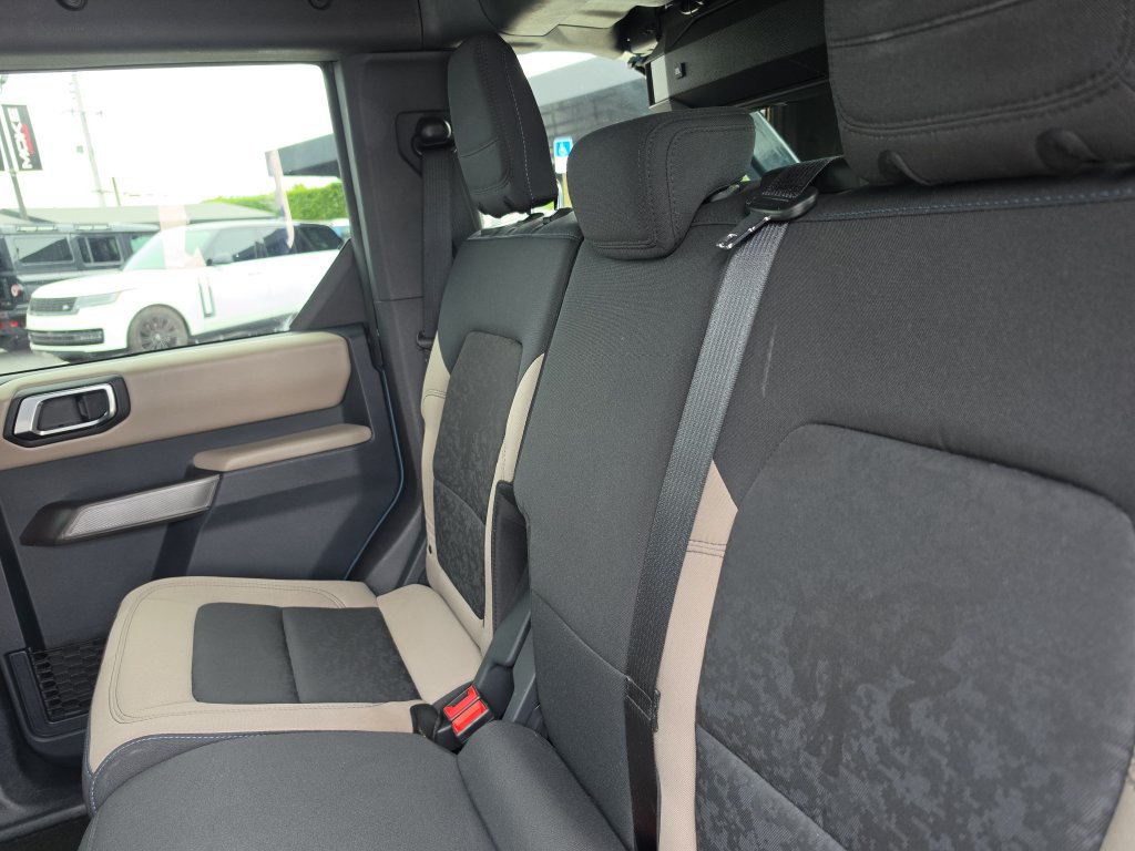 Used 2022 Ford Bronco Wildtrak AWD/4WD image 12